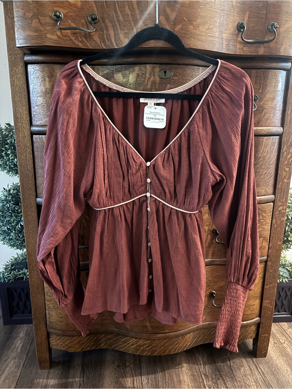 LISETTE Mauve & light pink Button-Front Peasant Blouse